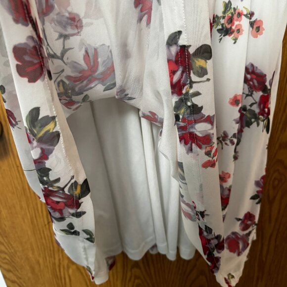 Maurices White Floral Ruched Sleeve Mini Dress Size XL - Picture 4 of 7